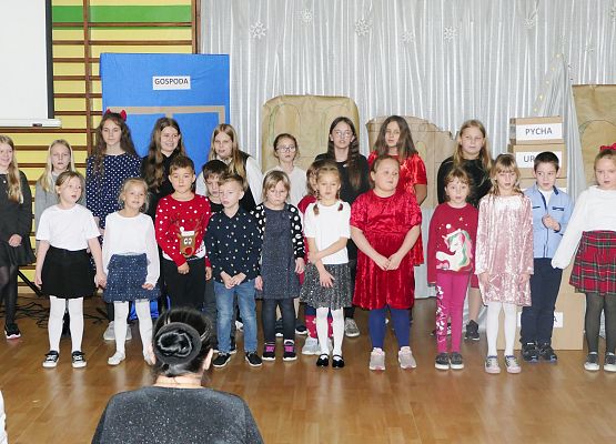 Wigilia i Jasełka w Zespole Szkół w Garczegorzu grudzień 2024 rok.