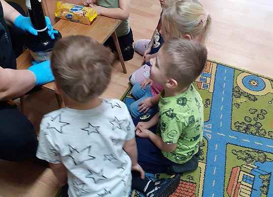 Grafika 5: Przygotowania do świąt