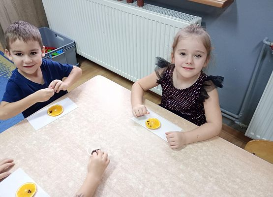 Grafika 52: Przygotowania do świąt