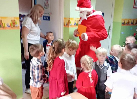 Grafika 37: Wigilijne spotkanie