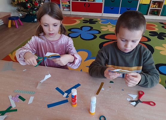 Grafika 18: ŚWIATECZNY UPOMINEK