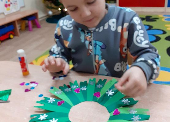 Grafika 11: ŚWIATECZNY UPOMINEK