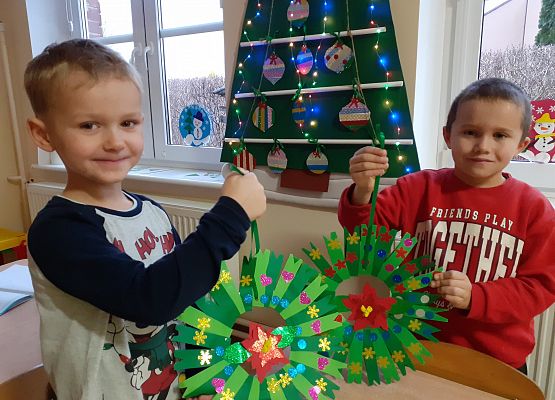 Grafika 14: ŚWIATECZNY UPOMINEK