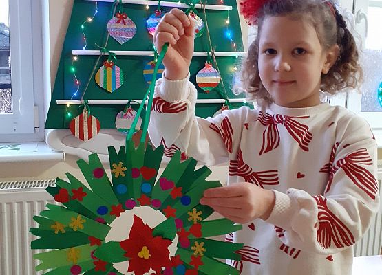 Grafika 1: ŚWIATECZNY UPOMINEK