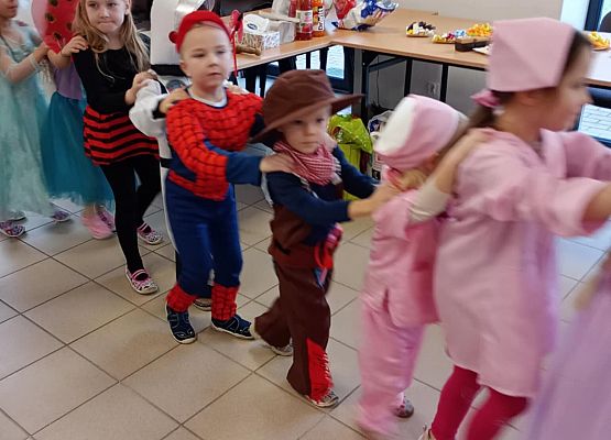 Bal karnawałowy w Janowicach