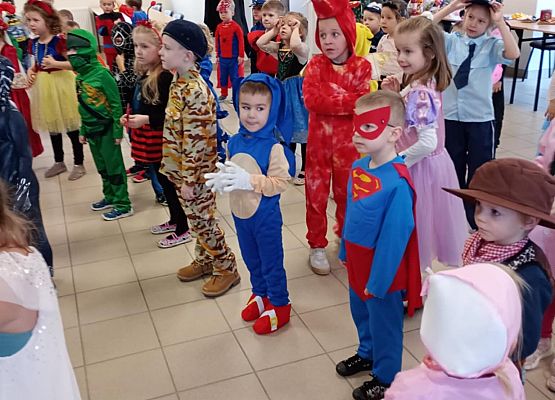 Bal karnawałowy w Janowicach