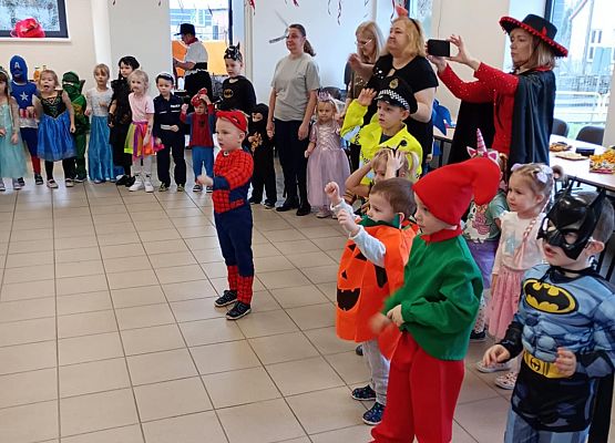 Bal karnawałowy w Janowicach