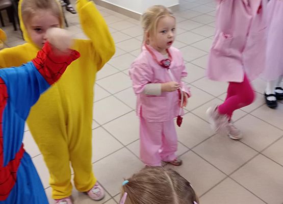 Bal karnawałowy w Janowicach