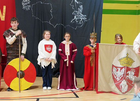 Bractwo Rycerskie Kerin w szkole w Garczegorzu.