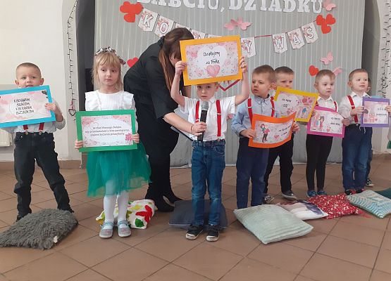 Dzień Babci i Dziadka