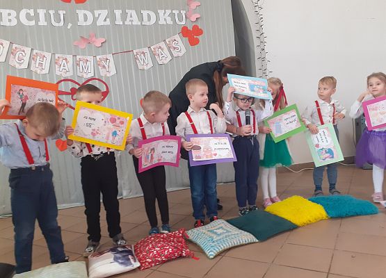 Dzień Babci i Dziadka