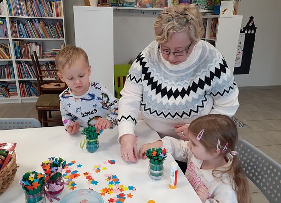 Grafika 26: UPOMINKI DLA BABCI I DZIADKA