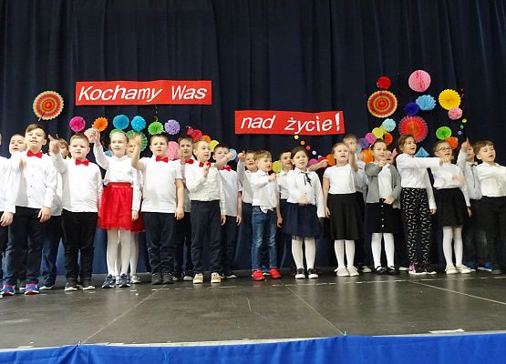 Grafika 13: Dzień Babci i Dziadka 24.01.2025r.