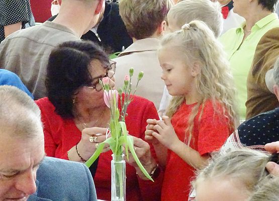 Grafika 35: Dzień Babci i Dziadka 24.01.2025r.