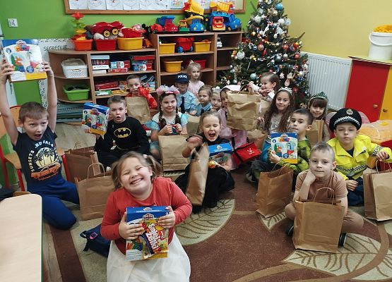 Grafika 20: Bal karnawałowy