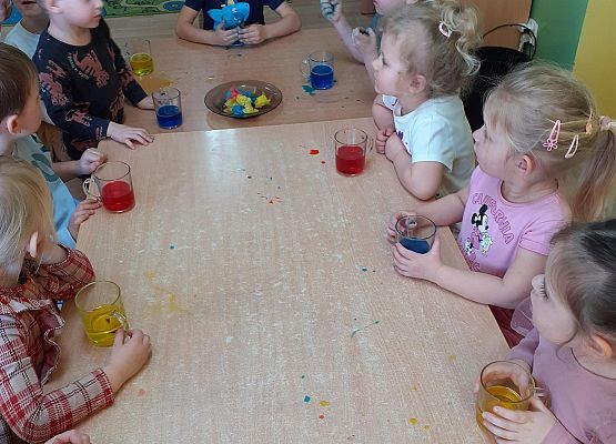 Eksperymenty w młodszej grupie