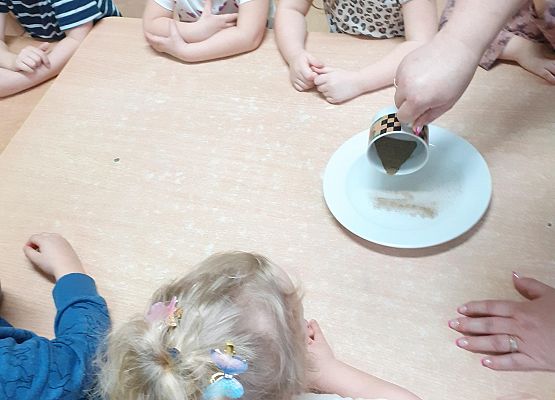 Eksperymenty w młodszej grupie