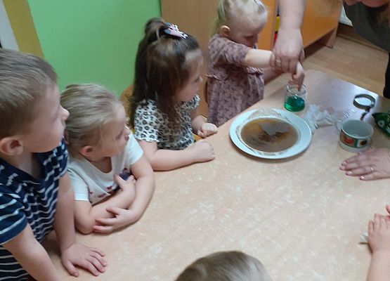 Eksperymenty w młodszej grupie