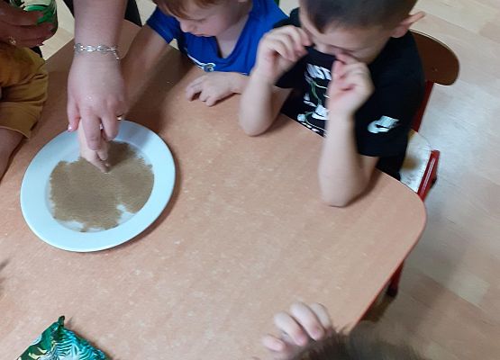 Eksperymenty w młodszej grupie