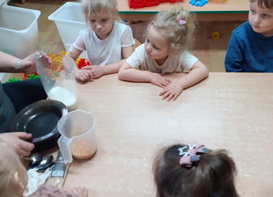 Eksperymenty w młodszej grupie