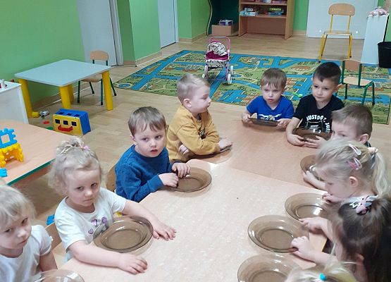 Eksperymenty w młodszej grupie