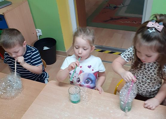 Eksperymenty w młodszej grupie
