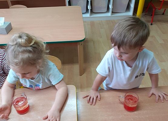 Eksperymenty w młodszej grupie