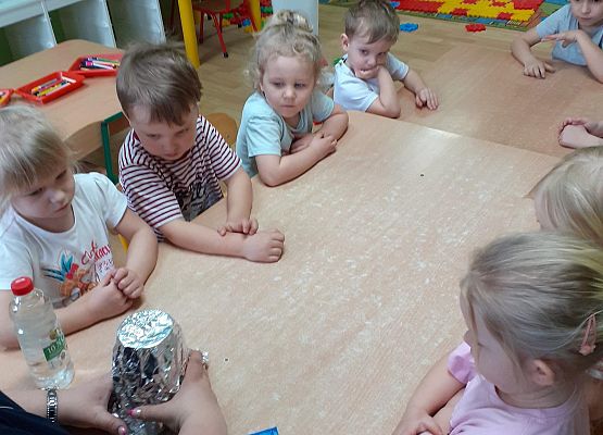 Eksperymenty w młodszej grupie