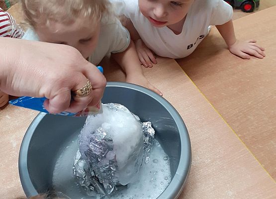 Eksperymenty w młodszej grupie