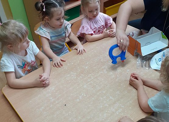 Eksperymenty w młodszej grupie