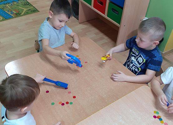 Eksperymenty w młodszej grupie