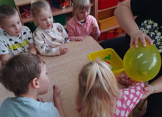 Eksperymenty w młodszej grupie