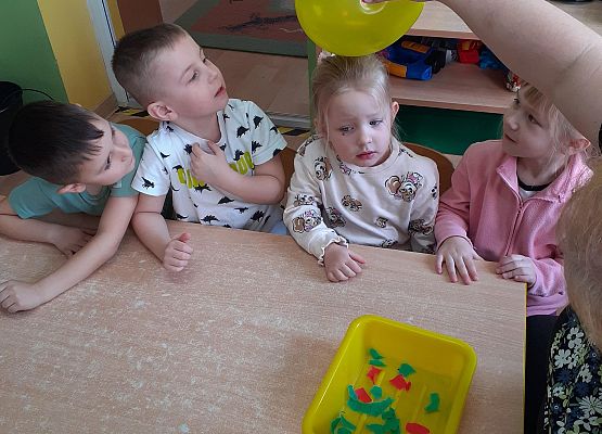 Eksperymenty w młodszej grupie