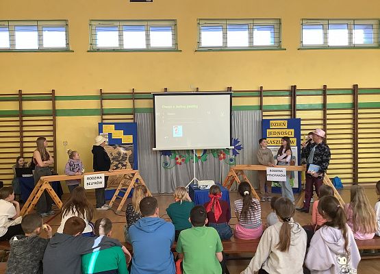 Powitanie wiosny w szkole w Garczegorzu 21 marca 2025rok.