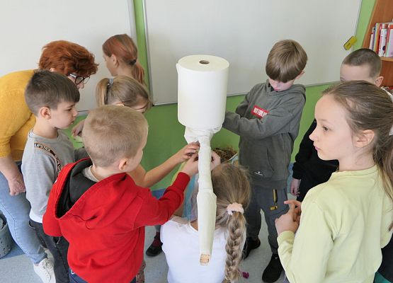 Powitanie wiosny w szkole w Garczegorzu 21 marca 2025rok.