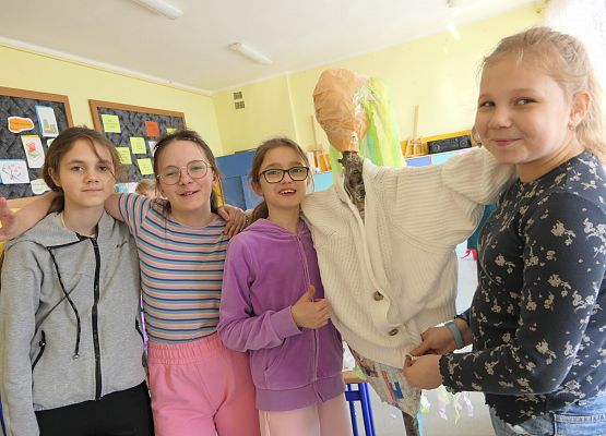 Powitanie wiosny w szkole w Garczegorzu 21 marca 2025rok.