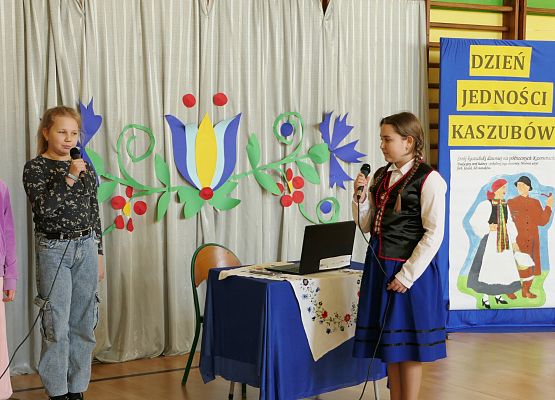 Powitanie wiosny w szkole w Garczegorzu 21 marca 2025rok.