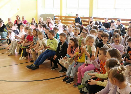 Powitanie wiosny w szkole w Garczegorzu 21 marca 2025rok.