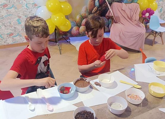 Grafika 10: Jedziemy do Bajkowego Zamku na Gwizdówce!