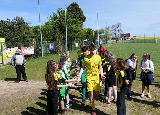 Finał w piłkę nożną w Garczegorzu