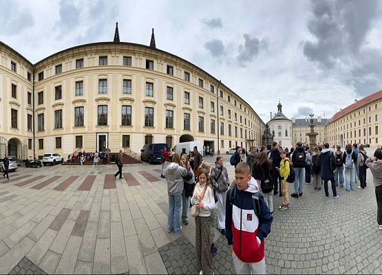 Grafika 15: Poznajemy Wrocław i Pragę – wycieczka edukacyjna