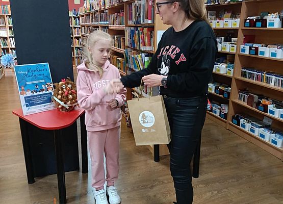 Grafika 3: Rodzinny Konkurs Plastyczny  "Poznaj twórczość Pana Poety"