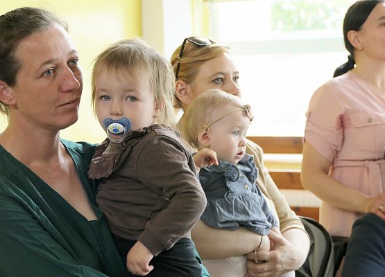 Uroczystość z okazji Dnia Matki i Ojca - szkoła w Garczegorzu maj 2025rok.