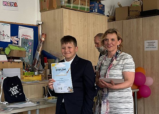 Grafika 1: Wojewódzki Przegląd Plastyczny "Niebo do wzięcia"