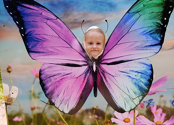 Grafika 43: Wycieczka do Parku Miniatur w Stryszej Budzie. Grupa starsza