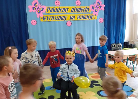 Grafika 17: URODZINKI