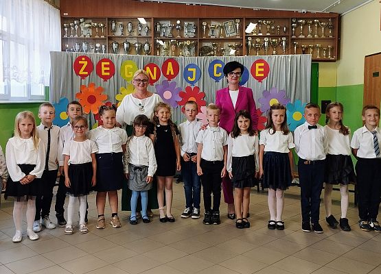 Grafika 1: Zakończenie roku szkolnego 2024/2025