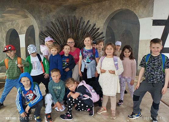 Grafika 29: Wycieczka do Parku Miniatur i Gigantów w Stryszej Budzie