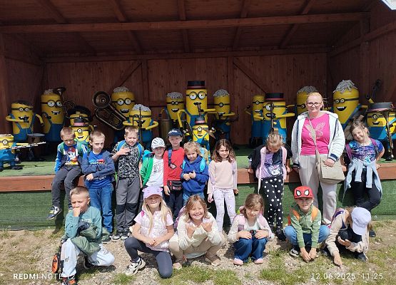Grafika 13: Wycieczka do Parku Miniatur i Gigantów w Stryszej Budzie
