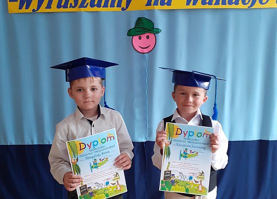 Grafika 10: KOLEJNY ROK JUŻ ZA NAMI